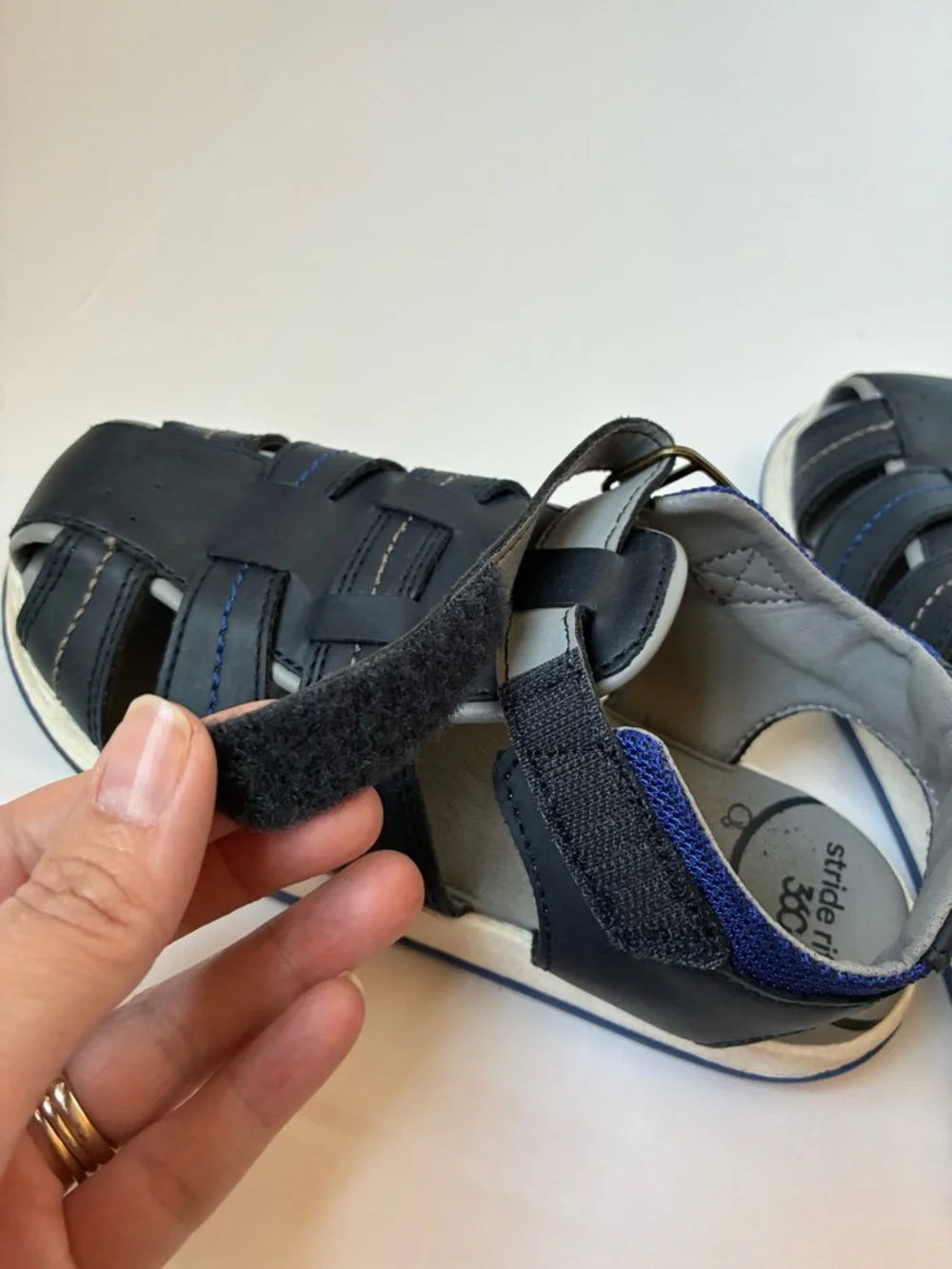 Boys STRIDE RITE Sandals 12 - Picture 5 of 8
